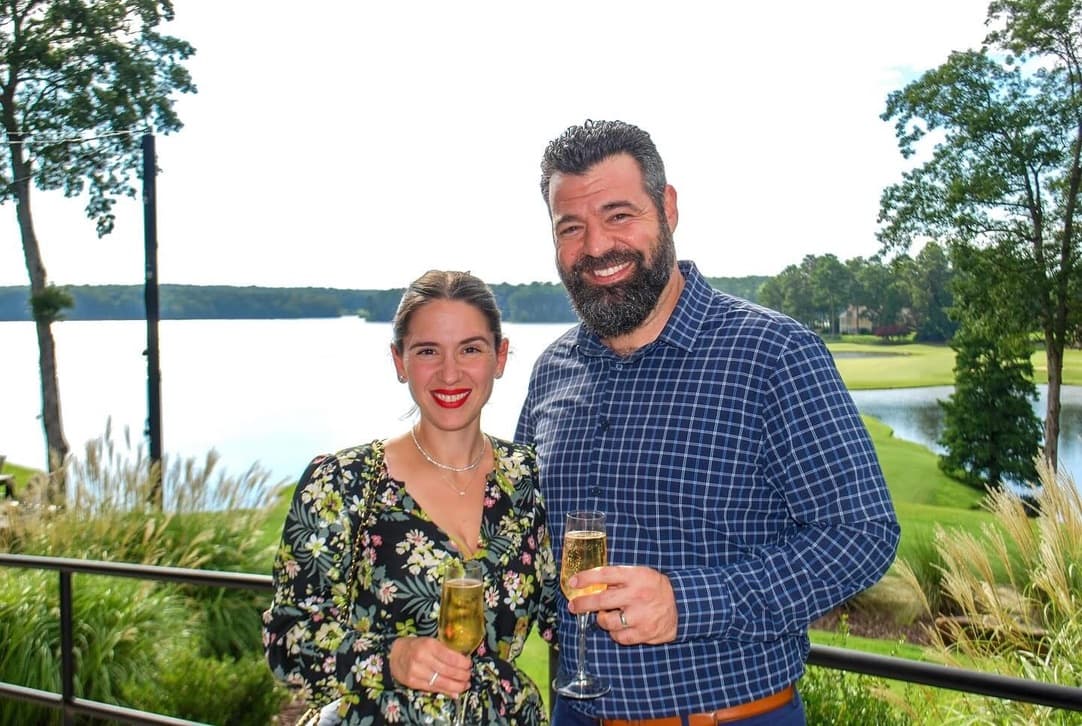 Lou and Kara in the kitchen